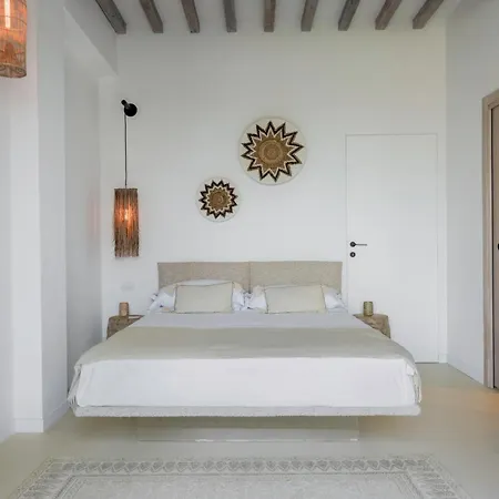 Coratina Gorgeous With Pool, Montaione, Toscana *