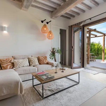 Coratina Gorgeous With Pool, Montaione, Toscana Appartamento *