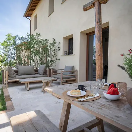 Coratina Gorgeous With Pool, Montaione, Toscana * Montaione